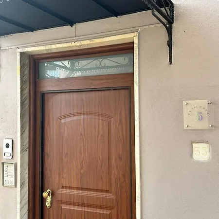 Loft Residenza 33 Semesterbostad *
